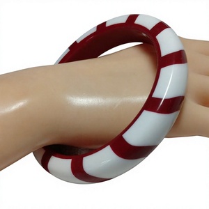 กำไลข้อมืออะคริลิคเรซิ่นแฟชั่นใหม่ ลายทางสีสันสดใส คุณภาพพรีเมียม น่ารัก ลายสีส้ม เขียว ขาว เครื่องประดับ - Product Image 5