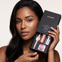 Kit de Maquillage Lèvres 4-en-1 Hydratant et Imperméable, Marque Privée, Végan, Fini Mat et Brillant, avec Crayon et Masque pour les Lèvres, Coffret Cadeau Brillant à Lèvres
