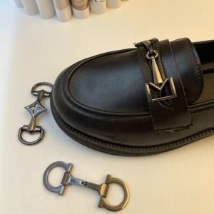 Siyah serisi erkek ve kadın ayakkabı tokası ve makosen ayakkabı aksesuarları için dayanıklı çinko alaşım Metal deri ayakkabı zincirleri özelleştirmek - Product Image 3