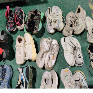 Zapatos de marca usados internacionales de alta calidad Zapatos de segunda mano deportivos de grado Bale de Alemania de marca a granel - Product Image 5