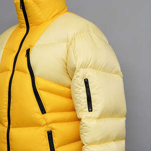 Piumino <span class=keywords><strong>Uomo</strong></span> Personalizzato Bicolore Giallo con Collo Alto e Cappuccio, Imbottito in Piuma d'Oca - Product Image 4