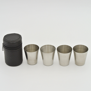 4 teile/satz Outdoor-Reise-Edelstahl-Tassen Mini-<span class=keywords><strong>Set</strong></span> Gläser für Whisky Wein mit Fall Portable Drink <span class=keywords><strong>Ware</strong></span> - Product Image 2
