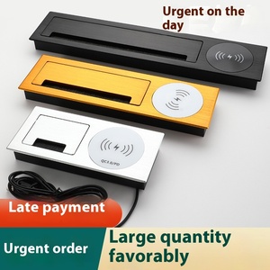 Plaque de recouvrement de trou de câble de <span class=keywords><strong>meuble</strong></span> <span class=keywords><strong>TV</strong></span> de bureau Boîte de câble tampon d'amortissement avec chargement sans <span class=keywords><strong>fil</strong></span> Boîte de câble de bureau rectangulaire - Product Image 5