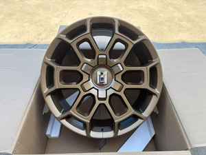 Precios al por Mayor para Ruedas de Automóviles de Pasajeros, Ruedas de Tanque Forjadas de Alta Calidad, Volante de Automóvil Dayton 18\", 19\", 20\", 21\", 22\", 23\" - Product Image 1