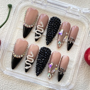 <span class=keywords><strong>Uñas</strong></span> Postizas <span class=keywords><strong>de</strong></span> <span class=keywords><strong>Diseño</strong></span> Exclusivo Y2K, Lujosas, Estilo Bailarina, 10 Piezas, Gruesas, Reutilizables, <span class=keywords><strong>Cortas</strong></span>, con Acabado Brillante y <span class=keywords><strong>Diseño</strong></span> Tallado - Product Image 3