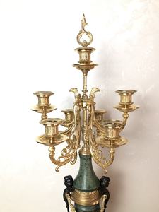 Coppia di Candelabri Ornati a 7 Bracci in Bronzo Dorato e Marmo per Arredamento e Collezione - Product Image 3