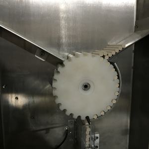 Machine automatique d'insertion et de bouchage de fibres parfumées pour mèches anti-moustiques - Product Image 3