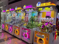 Machine de jeu d'arcade à monnayeur ACS Source Factory avec garantie 1 an, mini grue attrayante pour attraper poupées en peluche, en métal et plastique