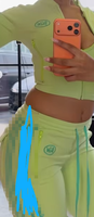 Setelan Olahraga Wanita Dua Potong Bergaya Y2K dengan Logo Custom, Kerah Tinggi, Lengan Panjang, Zip, Crop Top, Celana Capri Sepanjang Lutut, dan Model Bodycon
