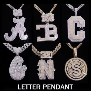 Disesuaikan 4 inci baguette berlian <span class=keywords><strong>2</strong></span> nada berlapis emas solid 925 perak murni moissanite kustom moissanite liontin - Product Image 3