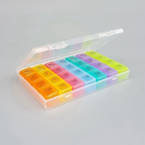 Portapillole in Plastica con 28 Scomparti, Organizzatore Settimanale per 7 Giorni, Contenitore Portatile da Viaggio di Grande Capacità - Product Image 3