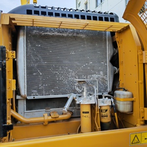 Excavatrice hydraulique Caterpillar 323D2L d'origine, modèle 2022, 23 tonnes, avec moteur, pompe et roulement - Product Image 2
