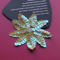 Type de vente chaude mélange forme mélange couleur paillettes patchs fleurs décoration Type fleur Appliques
