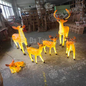 Lámpara de Escultura Familiar de Ciervos Sika para Decoración de Paisajes Exteriores en Parques, Jardines e Iluminación Escénica - Product Image 3