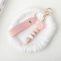 En gros, Porte-clés personnalisé en PU motif petite marguerite, avec cordon de perles en silicone, pendentif de sac, breloque de sac, bracelet, anneau porte-clés