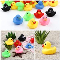 Mini canard en caoutchouc multicolore, canards flottants amusants en PVC, jouet de bain pour tout-petits, pour une utilisation en salle de bain, jouet pour bébé pour jouer dans l'eau, cadeau
