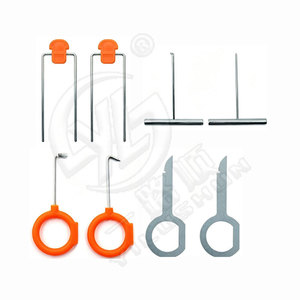 Kit d'outils de démontage de panneaux de voiture Smooth Sailing, 12 pièces, outils de démontage de garnitures intérieures en plastique pour panneaux de porte, audio et navigation automobile - Product Image 4