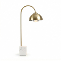 Lampe chauffante alimentaire professionnelle sur pied en acier inoxydable pour restaurants et hôtels
