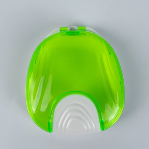 Estuche dental de plástico para retenedores de ortodoncia, estuche dental con forma de concha, almacenamiento tipo squeeze, caja portátil para cuidado y limpieza. - Product Image 4