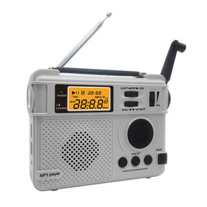 Radio FM portátil multifuncional con manivela solar, pantalla digital LCD, reproducción de MP3 y linterna para acampar al aire libre - Product Image 1