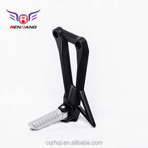Repose-pieds inférieur pour moto <span class=keywords><strong>Renhang</strong></span> ADC12 en fonte d'aluminium noir mat + argent pour Italika 300/Vento Nitrox 250/300, garantie 1 an - Product Image 1