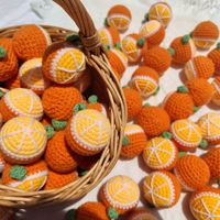 Handgemaakte gehaakte oranje hanger, aanpasbaar met modieus en schattig garen, oranje sleutelhanger hanger
