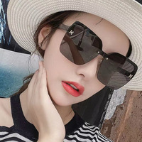 Lunettes de soleil carrées H-letter UV400 style influenceur, nouvelle collection 2022, sans monture, pour femme, style street-shot, petite taille