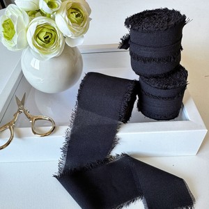 Cinta de Lino y Algodón Rústica de 4 cm x 5 m con Borde Deshilachado, para Ramos Florales y Manualidades, en Oferta - Product Image 3