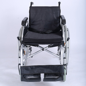 CT7401L-41 sedia a rotelle manuale pieghevole portatile in alluminio leggero per sedia da comodino Standard disabili per portatori di handicap - Product Image 2