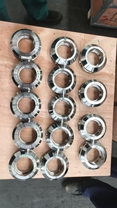 Mesin pembuat pipa logam, Set peralatan gulung cetakan dipasang pada mesin pembuat tabung - Product Image 4
