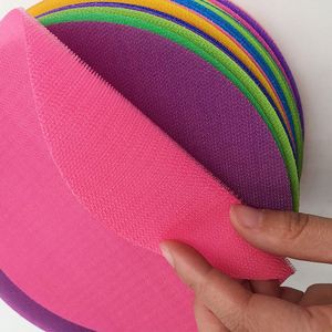 Marcadores de Alfombra con Gancho y Bucle, Impresos, Elásticos y Ecológicos de Nailon para Maestros y Educadores - Marcadores Numéricos Coloridos para Sentarse - Product Image 2