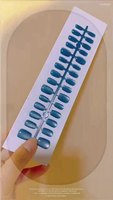Fournisseur approvisionnement direct œil de chat bleu Nail art design patchs pour ongles en forme de larme conception imprégnée de glace faux ongles