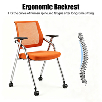 Chaise de formation pliable avec cadre chromé et dossier en maille, roulettes pour mobilier de salle de formation, vente en gros directe d'usine