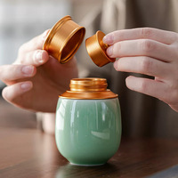 Mini pot en porcelaine, récipient pour poudre de médecine chinoise, boîte à thé en céramique, petit flacon à couvercle fileté, pot pour poudre de Dendrobium