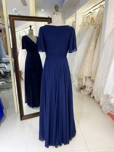 Robe de mariée ou de demoiselle d'honneur en mousseline de soie <span class=keywords><strong>bleu</strong></span> <span class=keywords><strong>marine</strong></span>, taille plus, manches courtes, coupe trapèze, plissée à la main - Product Image 2