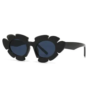 Wholesale Trendy European and American Hot-Selling Unique Shaped Sunglasses - Fashion Catwalk Floral Large Frame Oval Shades