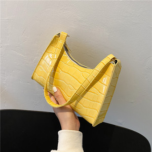 YY0182 2025 personnalisé <span class=keywords><strong>à</strong></span> <span class=keywords><strong>la</strong></span> mode Mini <span class=keywords><strong>sac</strong></span> <span class=keywords><strong>à</strong></span> <span class=keywords><strong>main</strong></span> en cuir Pu femmes gelée <span class=keywords><strong>sac</strong></span> <span class=keywords><strong>à</strong></span> bandoulière Zip Portable élégant pour les petits articles bagages - Product Image 3