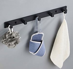 ตะขอแขวนผนังไม้ไผ่สีดำแบบนอร์ดิก ไม่ต้องเจาะผนัง เป็นมิตรกับสิ่งแวดล้อม 5 ตะขอ สำหรับห้องนอน ห้องน้ำ ตู้เสื้อผ้า แขวนเสื้อคลุม ผ้าเช็ดตัว - Product Image 3