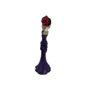 Figura <span class=keywords><strong>de</strong></span> resina púrpura para mujer, estatua <span class=keywords><strong>de</strong></span> Día <span class=keywords><strong>de</strong></span> <span class=keywords><strong>los</strong></span> <span class=keywords><strong>muertos</strong></span>, adorno <span class=keywords><strong>de</strong></span> México - Product Image 3