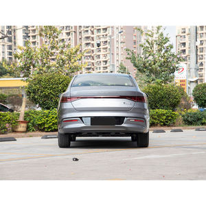 BYD Qin PLUS EV รถซีดานขนาดกะทัดรัด แบตเตอรี่ Blade ประสิทธิภาพเชื่อถือได้ รุ่นสำหรับตลาดเอเชียและแอฟริกา - Product Image 3