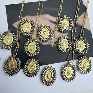 Pulseras <span class=keywords><strong>de</strong></span> Moda Miyuki con Dijes Religiosos <span class=keywords><strong>de</strong></span> Latón Ovalado Bañado en <span class=keywords><strong>Oro</strong></span>, <span class=keywords><strong>Pulsera</strong></span> con Cruz y Corazón, Joyería <span class=keywords><strong>de</strong></span> Moda al por Mayor - Product Image 4