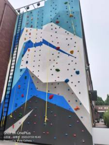 Équipement d'amusement d'intérieur de roche de mur d'escalade d'enfants populaires avec le dispositif descendant par Ledi Amusement - Product Image 4