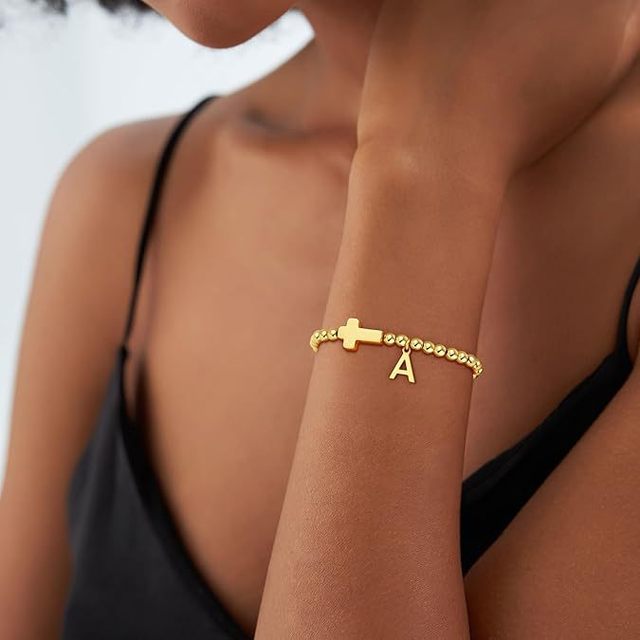 New Best-selling English 26-letter Cross Beaded Charm Bracelet Fashionable Simple Versatile Brass 18K Gold Plated Women