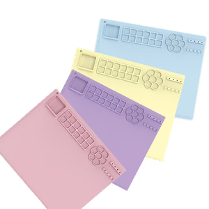 Tapis de peinture en silicone réutilisable, lavable, antidérapant, pour enfants, dessin, artisanat, coloriage, tapis en silicone non toxique, vente chaude - Product Image 1