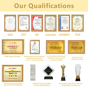 Telo Mare Rosso Anti-Sabbia Personalizzabile con Logo, all'Ingrosso, con Motivo Arcobaleno, per Estate, Mare, Nuoto e Vacanze - Offerta Speciale - Product Image 6