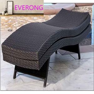 Chaise longue <span class=keywords><strong>de</strong></span> jardin moderne pliable en rotin <span class=keywords><strong>avec</strong></span> <span class=keywords><strong>coussin</strong></span> pour la détente, la plage, la piscine, les sources chaudes, la cour, les hôtels, les jardins - Product Image 5