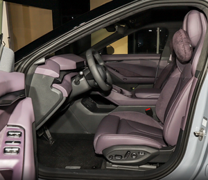 Xpeng <span class=keywords><strong>P7</strong></span> 820km de larga resistencia Xpeng <span class=keywords><strong>P7</strong></span> para adultos 2025 Super coche de lujo nuevo Xpeng <span class=keywords><strong>P7</strong></span> Electric Hatchback Pure Electric en Stock - Product Image 6