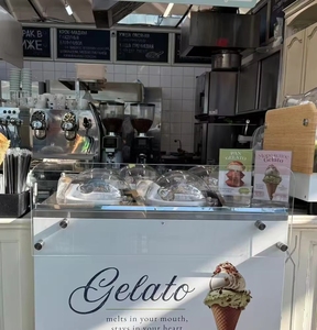 Macchina per Gelato Professionale 4 Gusti V4 Nuova di <span class=keywords><strong>Alta</strong></span> Qualità con Sistema Antiappannamento per Tofu, Yogurt Greco, Frutta Secca, in Acciaio Inossidabile - Product Image 3