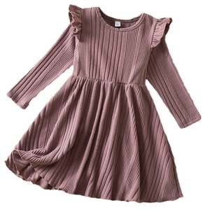 Vestito Natalizio per Bambine con Etichetta Privata, Abito Invernale Tinta Unita per Neonati, Vestito con Maniche Lunghe e Volant per Bambine - Product Image 1