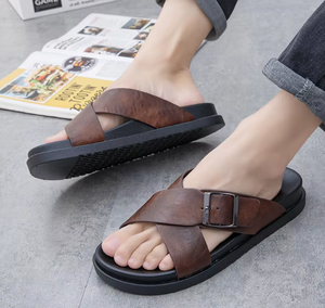 Sandales pour hommes à bout ouvert, commerce extérieur transfrontalier, antidérapantes, imperméables, résistantes à l'usure, plage, style senior, vente en gros - Product Image 3